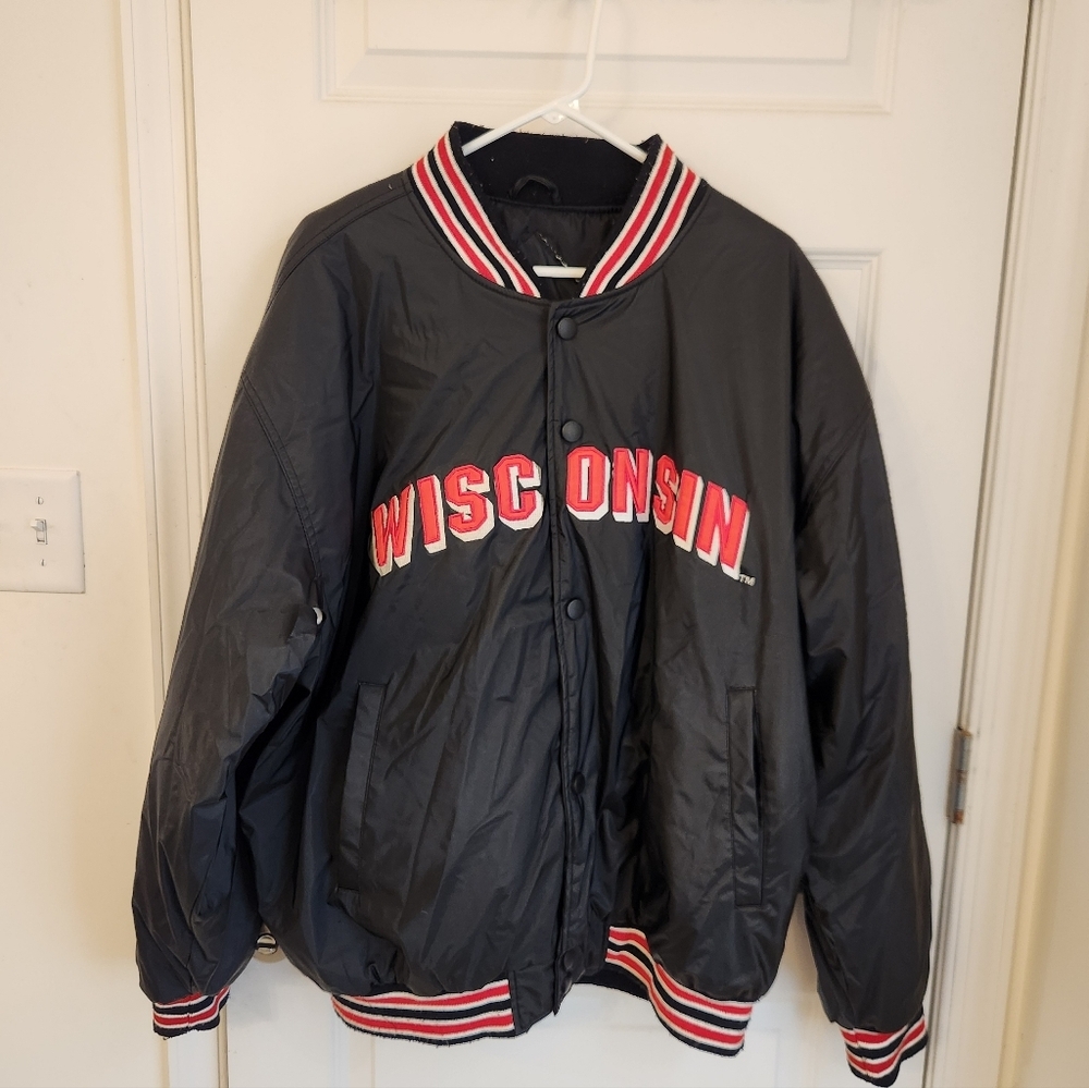 VTG Steve And Barry’s Wisconsin Varsity Jacket Size XL Black Red READ K/PP‎
